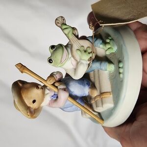 Vintage Tiny Talk Porcelain Figurine Little Songs Squirrel ,  Frog & Turtle